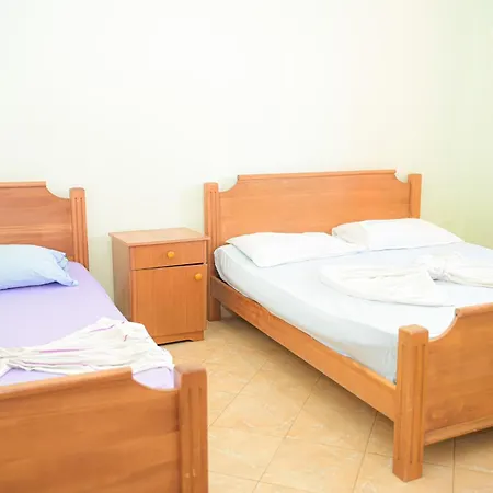 Hotel Xhejsoni Shëngjin