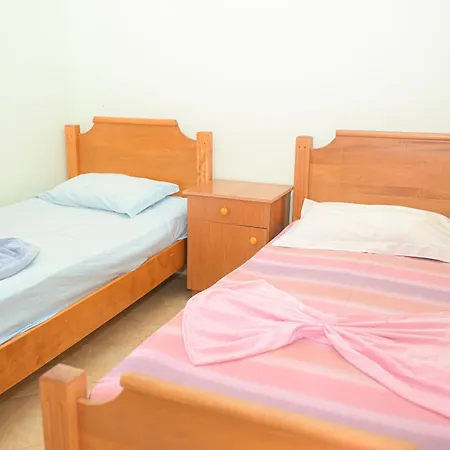 Hotel Xhejsoni Shëngjin